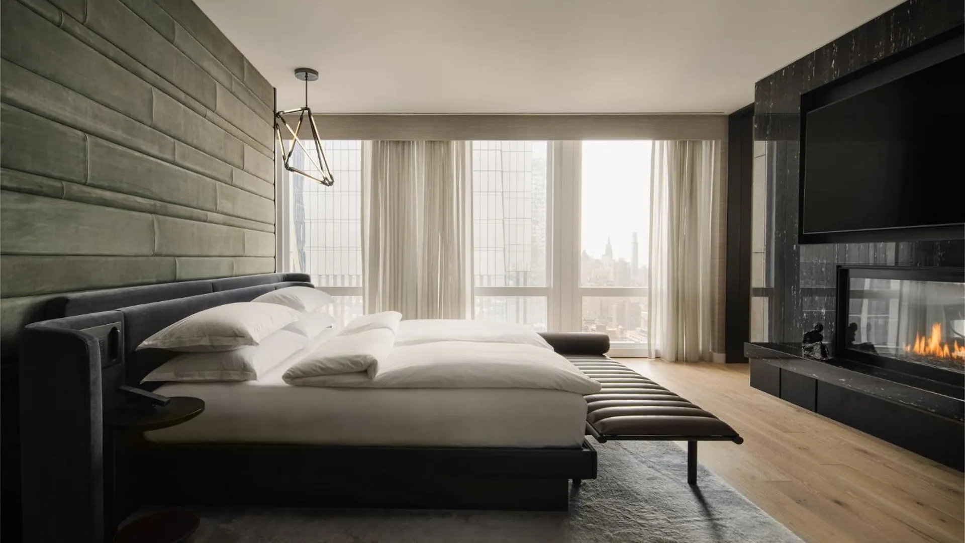 Equinox Hotel New York